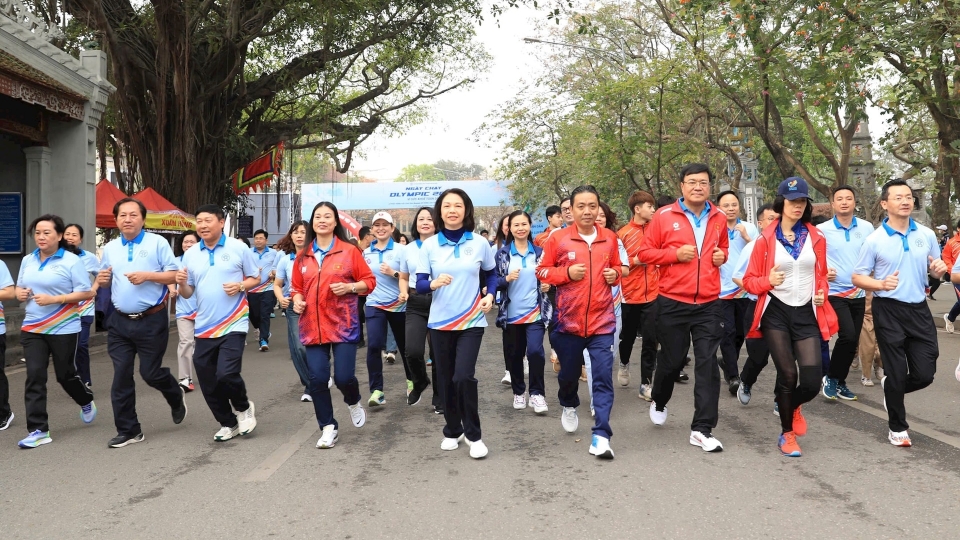 More than 2,000 to race in Hanoimoi Newspaper Run for Peace